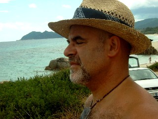costa rey 28